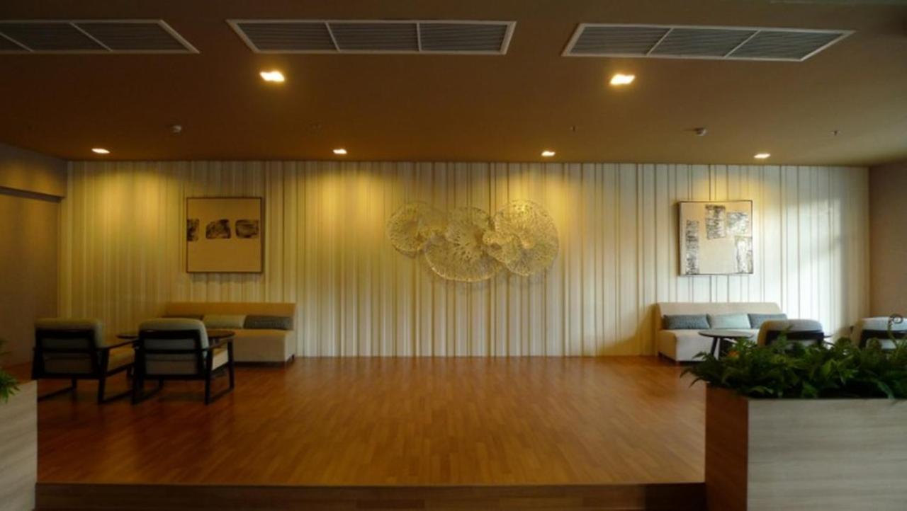 The Relaxing Room Sea View At Lumpini Park Beach Jomtien Condominium Pattaya Exterior photo